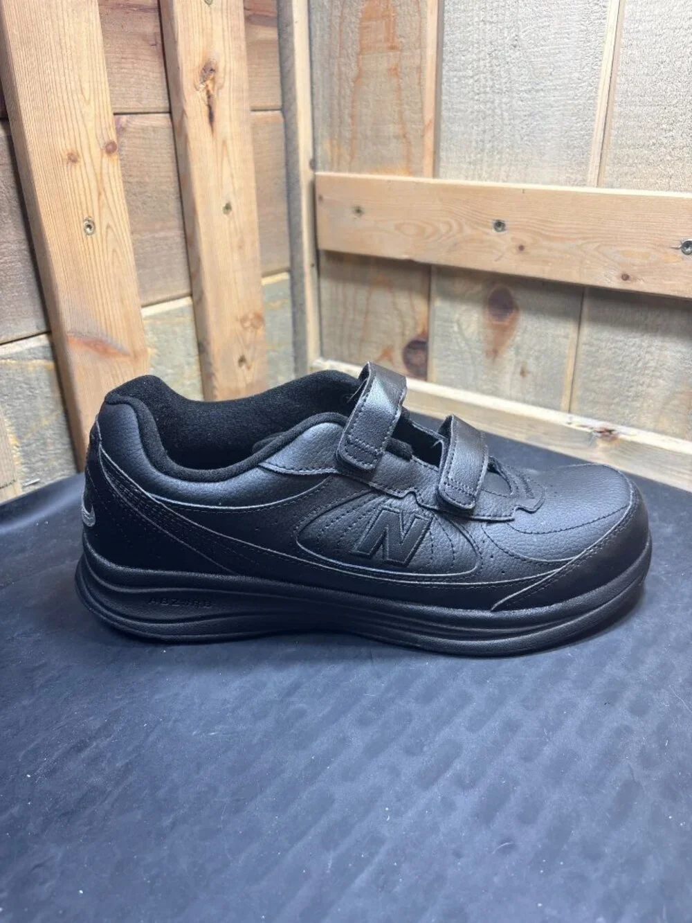 New Balance MW577VK Shoes For Mens Size 10.5 US 44.5 EU Black Preowned Good